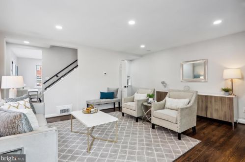 4963 12 St, Washington DC 20003-1414 exterior