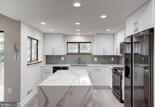 1519 Emerson Ave, Mc Lean VA  22101-5708 exterior