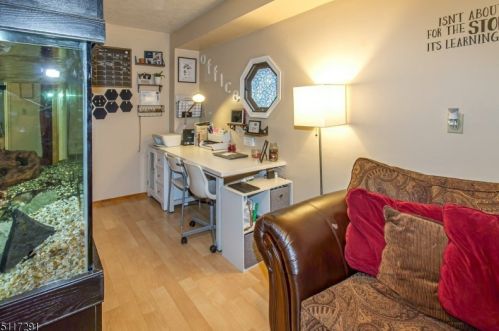 992 Milton Blvd, Rahway NJ 07065-1721 exterior