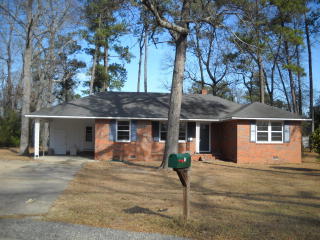 15 Woodland Ct, Sumter, SC 29150-5546