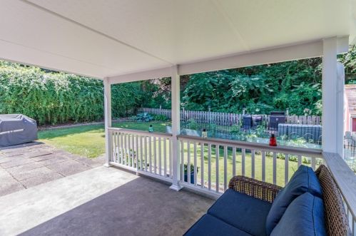 1216 Commercial St, Pittsburgh PA 15218-1102 exterior