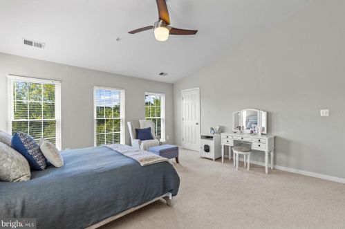 497 Cameron Sta Blvd, Alexandria VA 22304-8683 exterior