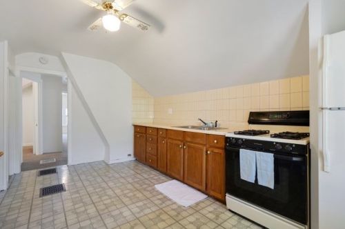 2208 Harlem Ave, Chicago IL 60707-1629 exterior