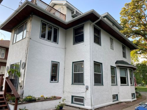 10204 Seeley Ave, Chicago, IL 60643-2039