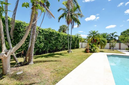 1501 21 St, Boca Raton FL 33486-6523 exterior