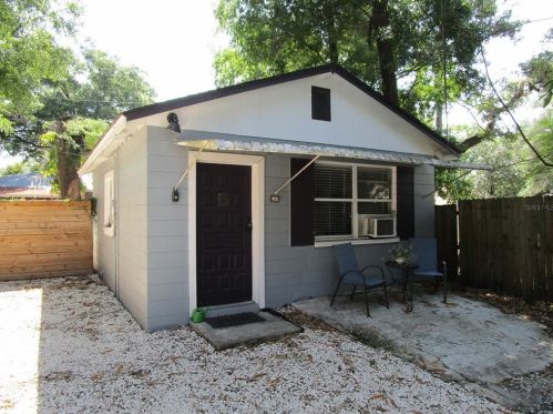 6703 Elizabeth St, Tampa FL 33604-5586 exterior