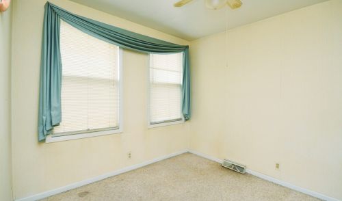 5852 Leland Ave, Chicago IL 60706-4821 exterior