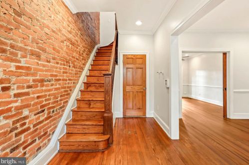 34 W St, Washington DC  20001-1014 exterior