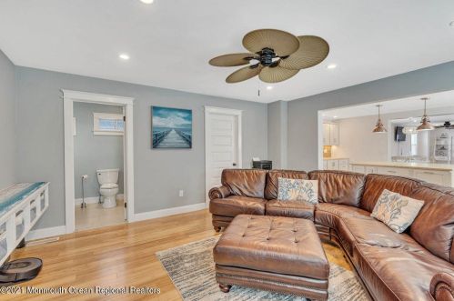 13 Ctr St, Locust NJ 07760-1712 exterior