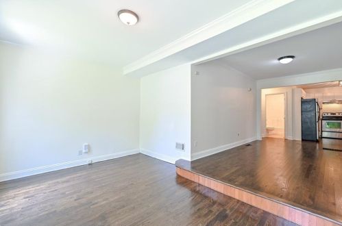 1971 Main St, Atlanta GA 30318-1851 exterior