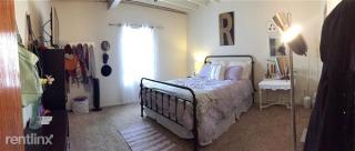 213 4th Ave, Ann Arbor MI  48104-2134 exterior