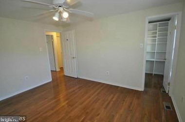 8930 Barrowgate Ct, Rockville MD  20854-2591 exterior