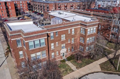 5683 Waterman Blvd, Saint Louis MO  63112-1810 exterior