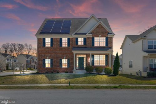 7712 Hollins Chapel Ct, Glen Burnie, MD 21060-8396