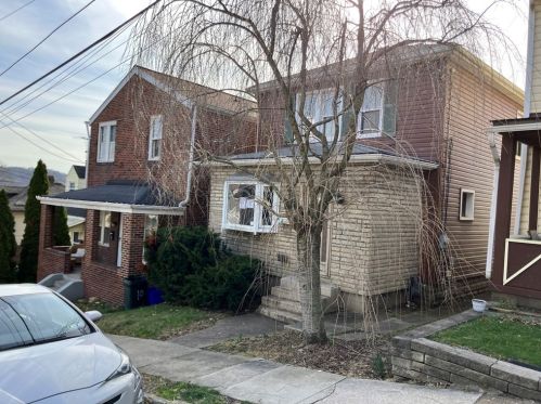 213 Allegheny Ave, Pittsburgh, PA 15202-1403