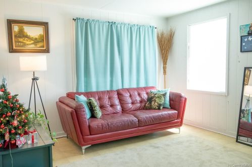 1347 Palolo Ave, Honolulu HI 96816-2528 exterior