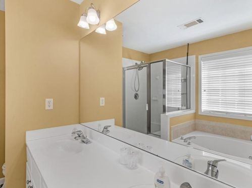 1904 Mallard St, Atlanta GA 30318-2724 exterior