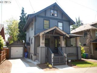 4714 Wistaria Dr, Portland OR  97213-2561 exterior