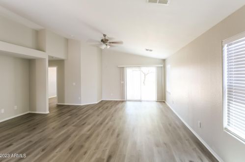 4709 23rd Ln, Phoenix AZ  85041-2010 exterior