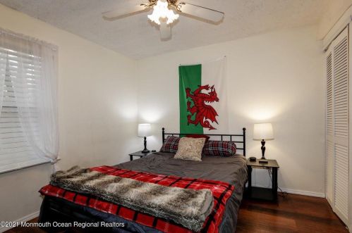 54 Morris Blvd, Berkeley Township NJ 08721-3555 exterior