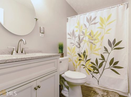 3175 Sarah Lou Dr, Lithonia GA 30078-5748 exterior