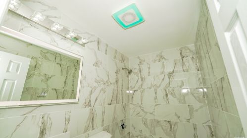 817 170th St, Bronx NY 10452-7013 exterior