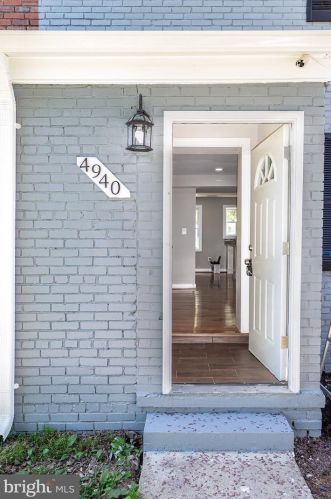 4940 Just St, Washington DC  20019-4871 exterior