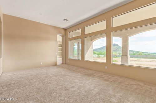 44822 3 St, Phoenix AZ 85087-8639 exterior