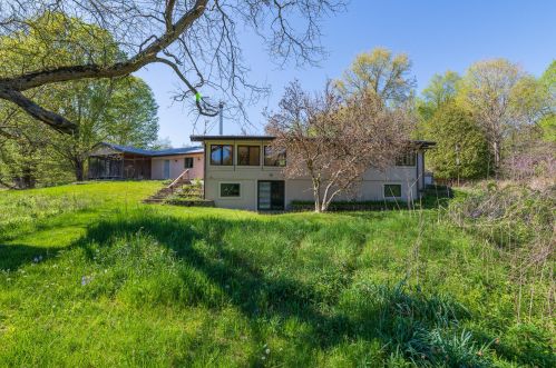 6450 2 St, Kalamazoo MI 49007-4909 exterior