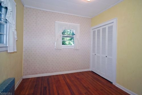 16 Hillcrest Blvd, Warren NJ 07059-5133 exterior