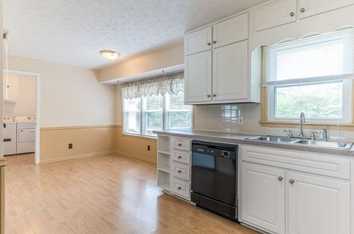 2304 Amber Wood Dr, Lithonia GA 30078-6131 exterior