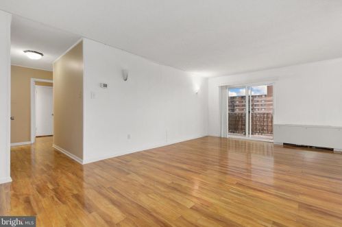 1121 University Blvd, Silver Spring MD  20902-3356 exterior