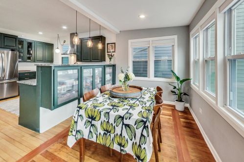 3450 Hamlin Ave, Chicago IL 60655-3915 exterior