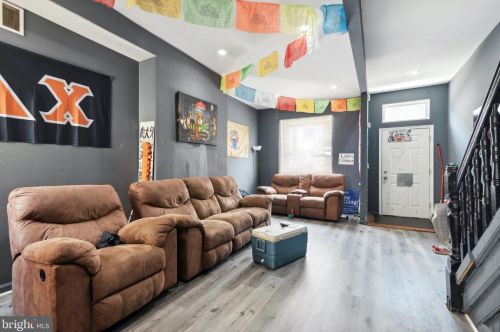 1813 Bouvier St, Philadelphia PA  19121-3305 exterior