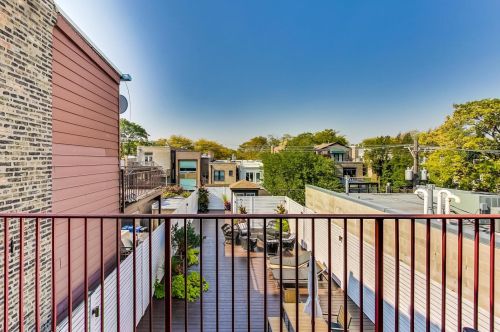 2116 Halsted St, Chicago IL 60614-4316 exterior