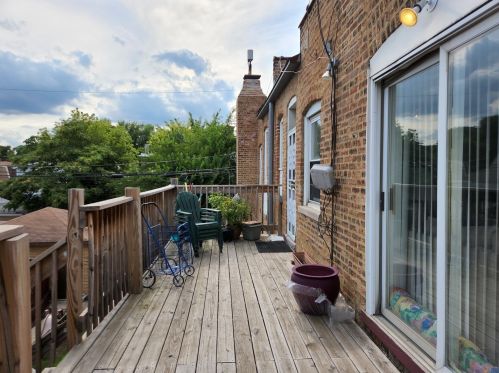 5303 Le Moyne St, Chicago IL 60651-1329 exterior