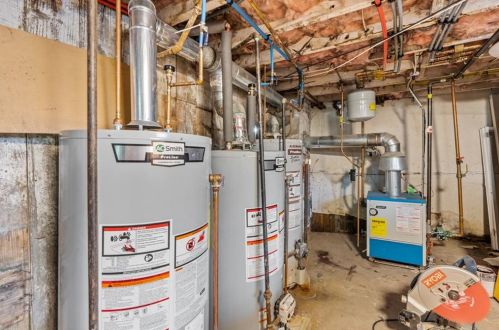 22 Dean St, Woonsocket RI  02895-1314 exterior