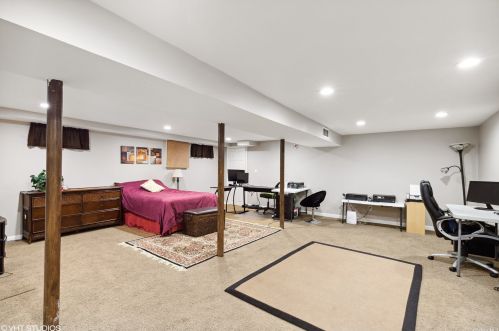 60 Gannet Dr, Commack NY 11725-4903 exterior