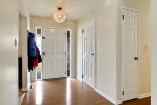 1224 Foxglade Ct, Saint Charles IL  60174-4140 exterior