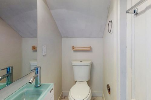 65 Harvest St, Boston MA 02125 exterior