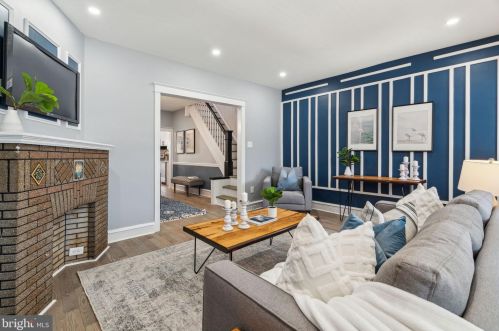 2858 Aramingo Ave, Philadelphia PA  19134-4224 exterior