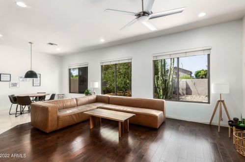 1802 Mead Pl, Chandler AZ  85248-5435 exterior