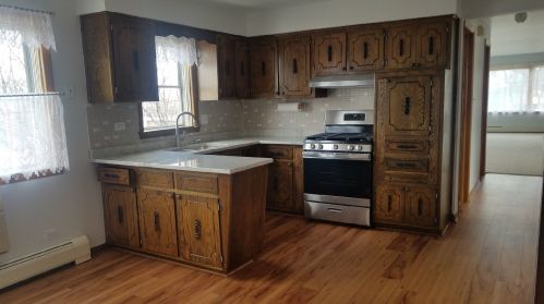 5010 Central Ave, Chicago, IL 60630-4628