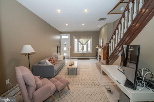 2241 18 St, Philadelphia PA 19132-4314 exterior