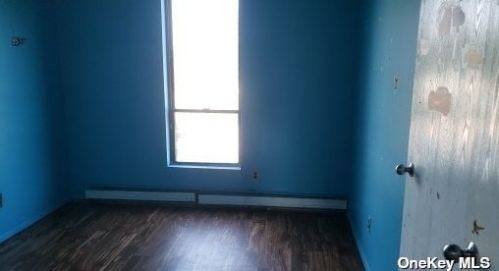 35 Bella Casa Ln, Central Islip NY 11722-2639 exterior