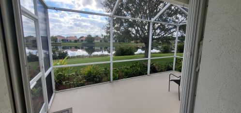 689 Treasure Cv, Fort Pierce FL 34986-3438 exterior