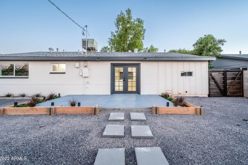 3350 Bloomfield Rd, Phoenix AZ 85032-7364 exterior