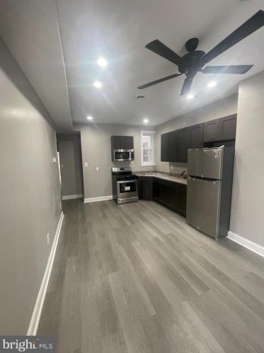 6217 Chestnut, Philadelphia PA 19104-3120 exterior