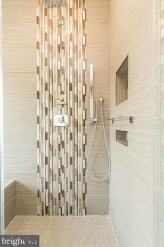 5414 Edsall Rdg Pl, Alexandria VA 22312-2671 exterior