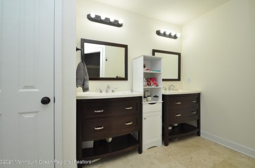 1532 Sommerell Ave, Lacey NJ 08731-3456 exterior